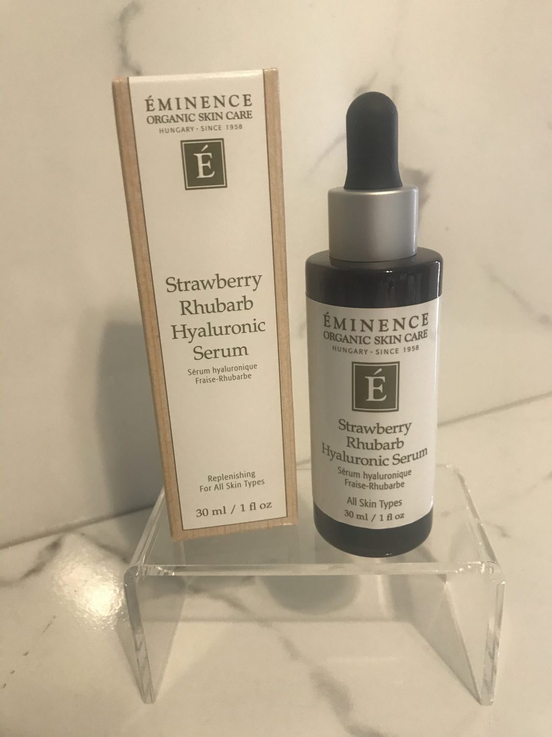 Strawberry Rhubarb Hyaluronic Serum Serenity Day Spa